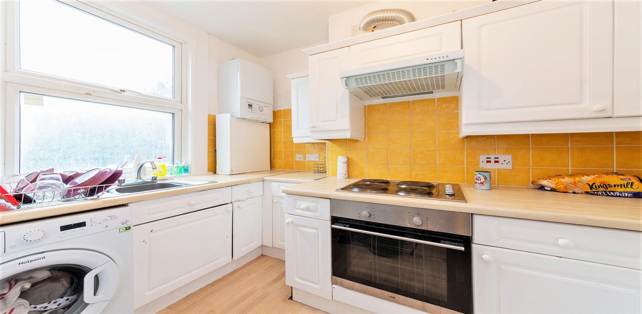 Modern 2 Bed Apartment with Bills Included.  Loveridge Road, West Hampstead